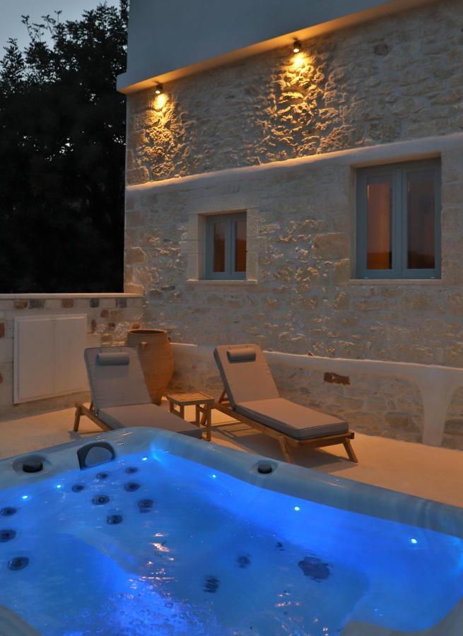 Amvikas Suites-Sitia Zewnętrze zdjęcie