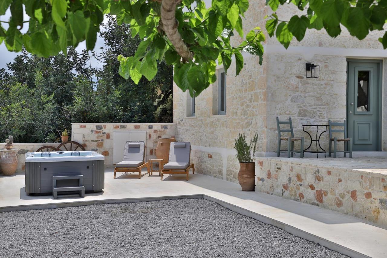 Amvikas Suites-Sitia Zewnętrze zdjęcie